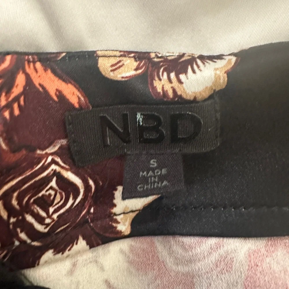 NBD Revolve Ashlynn Black Floral Satin Mini Dress Ruffle Hem Elegant & Flirty S - Picture 11 of 12